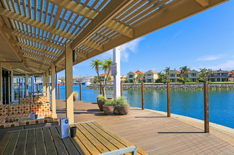 Marina Hotel - Tourism Hervey Bay 38