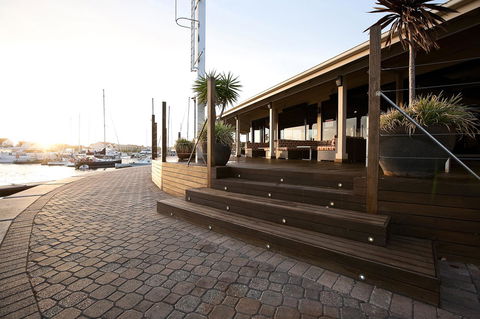 Marina Hotel - Tourism Hervey Bay 37