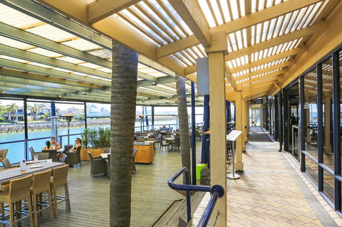 Marina Hotel - Tourism Hervey Bay 44