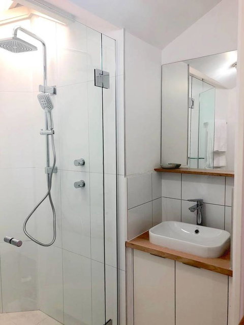 The Loft - Beautiful Central Barossa Apartment - Hervey Bay Accommodation 12