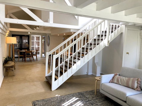 The Loft - Beautiful Central Barossa Apartment - Hervey Bay Accommodation 2