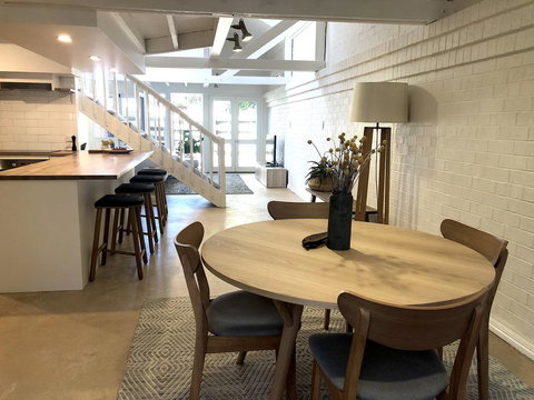 The Loft - Beautiful Central Barossa Apartment - Hervey Bay Accommodation 7