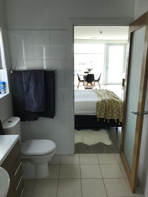 Ocean View Luxury Apartment & Suite - Hervey Bay Accommodation 18