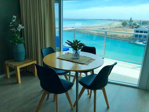 Ocean View Luxury Apartment & Suite - Hervey Bay Accommodation 21