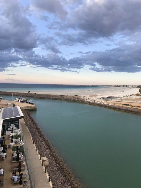 Ocean View Luxury Apartment & Suite - Hervey Bay Accommodation 3
