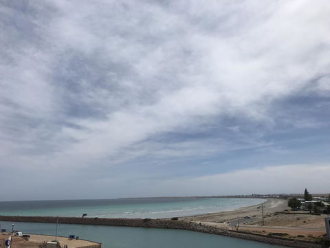 Ocean View Luxury Apartment & Suite - Hervey Bay Accommodation 8