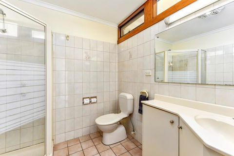 William Macintosh Motor Lodge - Hervey Bay Accommodation 12