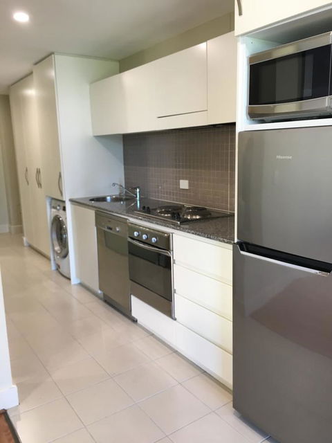 Beachside Luxury Apartments One & Two Bedroom In Beachfront Oaks Pier Building - Hervey Bay Accommodation 21