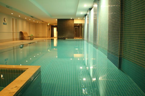 Beachside Luxury Apartments One & Two Bedroom In Beachfront Oaks Pier Building - Hervey Bay Accommodation 39