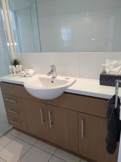 Wallaroo Marina Executive Apartments - Tourism Hervey Bay 7