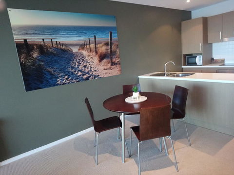 Wallaroo Marina Executive Apartments - Tourism Hervey Bay 12