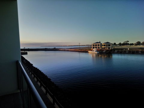 Wallaroo Marina Executive Apartments - Tourism Hervey Bay 20