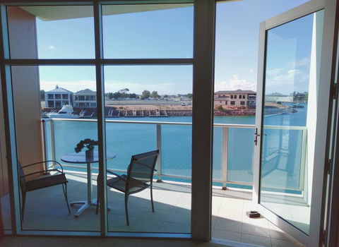 Wallaroo Marina Executive Apartments - Tourism Hervey Bay 1