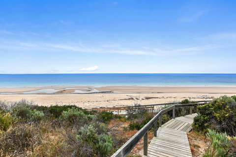 'The Hidden Diamond' - Normanville - Hervey Bay Accommodation 0