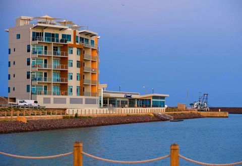 Wallaroo Marina Luxury Apartment - Tourism Hervey Bay 1