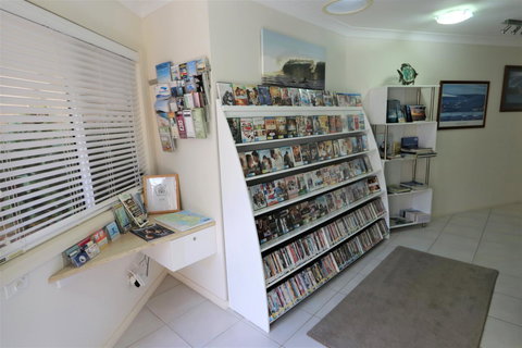 Mollymook Beach Waterfront - Hervey Bay Accommodation 15