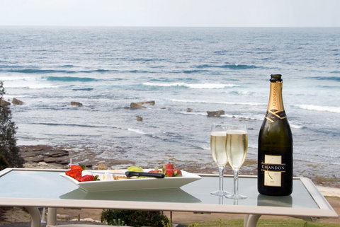 Mollymook Beach Waterfront - Hervey Bay Accommodation 9