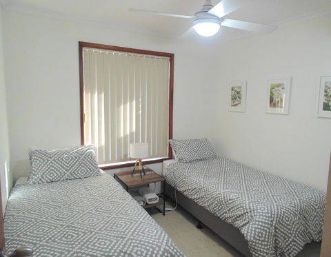 Baronet B & B - Tourism Hervey Bay 12
