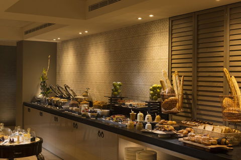 Mayfair Hotel - Tourism Hervey Bay 3