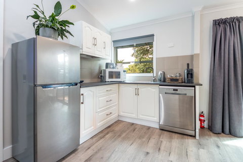 McLaren Vale Getaway - Hervey Bay Accommodation 9