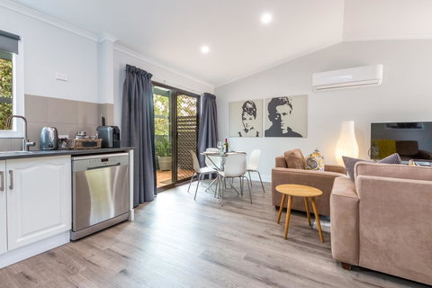 McLaren Vale Getaway - Hervey Bay Accommodation 16