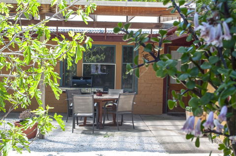Trevalia Accommodation - Tourism Hervey Bay 28