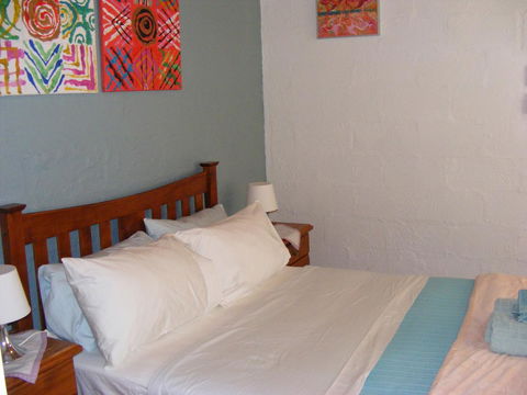 Trevalia Accommodation - Tourism Hervey Bay 11
