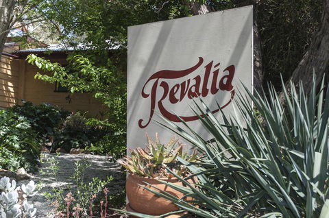 Trevalia Accommodation - Tourism Hervey Bay 0