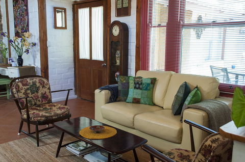 Trevalia Accommodation - Tourism Hervey Bay 23