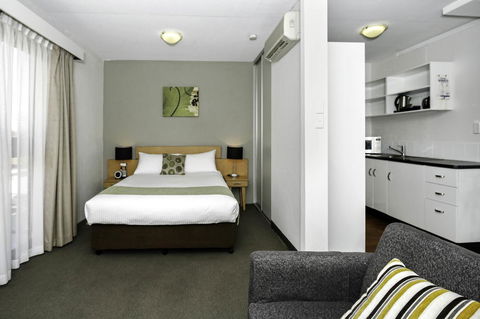 BreakFree Adelaide - Hervey Bay Accommodation 2
