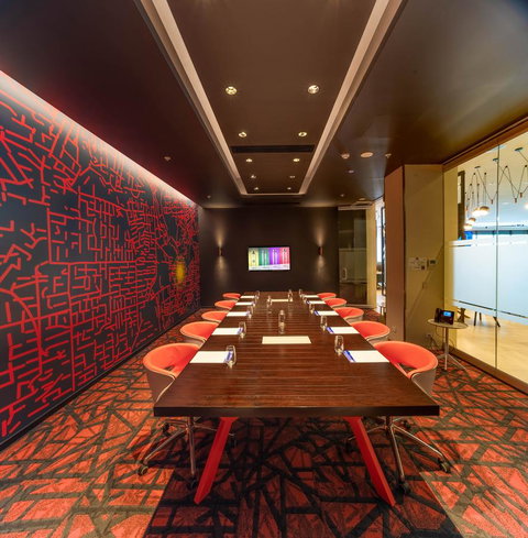 Holiday Inn Express Adelaide City Centre, An IHG Hotel - Hervey Bay Accommodation 43