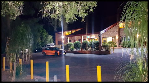 Windsor Terrace Motel - Tourism Hervey Bay 2