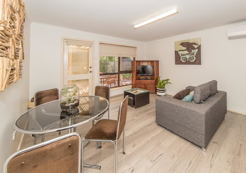 Tanunda\'s Magpie House - Hervey Bay Accommodation 13