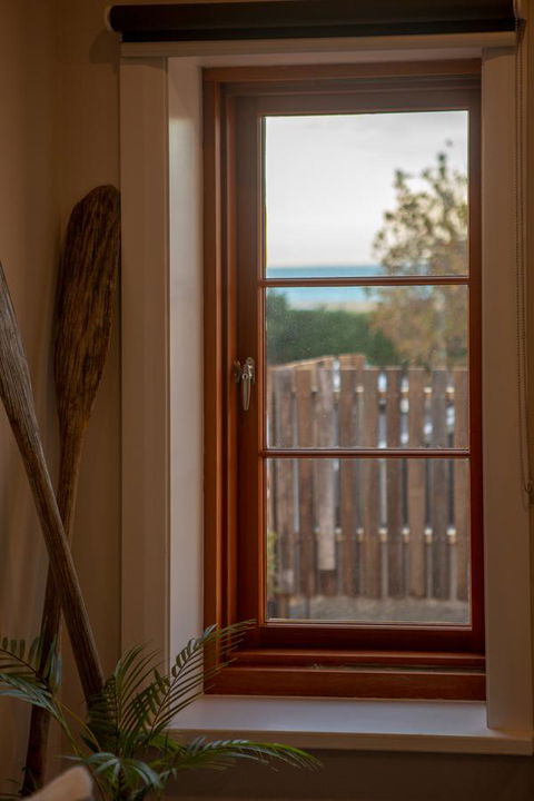 Lucy's Cottage - Tourism Hervey Bay 14