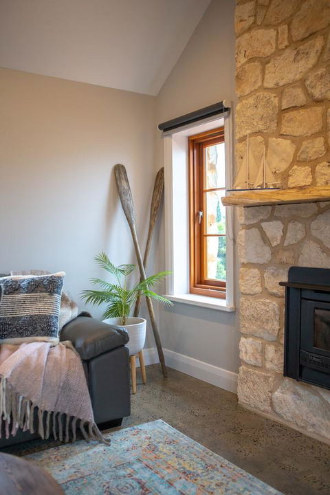Lucy's Cottage - Tourism Hervey Bay 8
