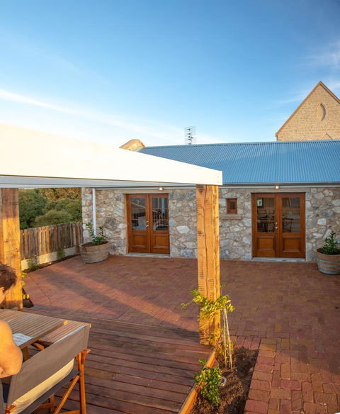 Lucy's Cottage - Tourism Hervey Bay 21