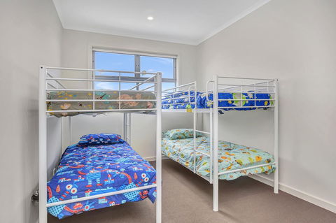 Eastern Breeze - Tourism Hervey Bay 24