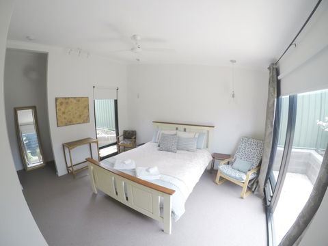 Sinclair Eco House - Hervey Bay Accommodation 8
