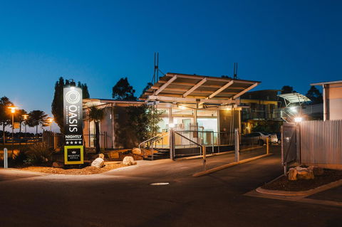 Majestic Oasis Apartments - Hervey Bay Accommodation 1