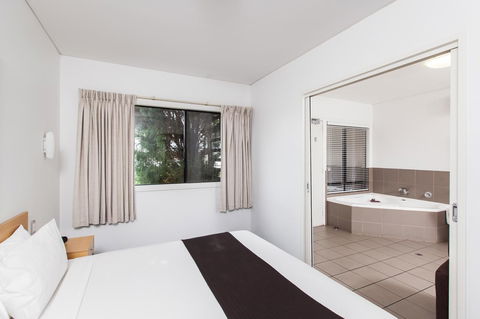 Majestic Oasis Apartments - Hervey Bay Accommodation 20