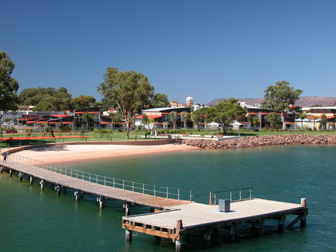 Majestic Oasis Apartments - Hervey Bay Accommodation 3
