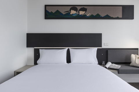 Ibis Adelaide - Hervey Bay Accommodation 3
