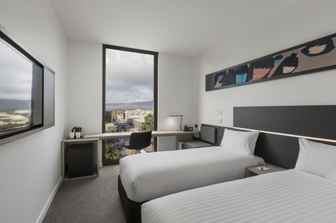 Ibis Adelaide - Hervey Bay Accommodation 6