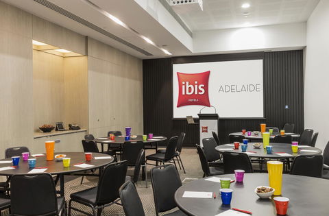 Ibis Adelaide - Hervey Bay Accommodation 25