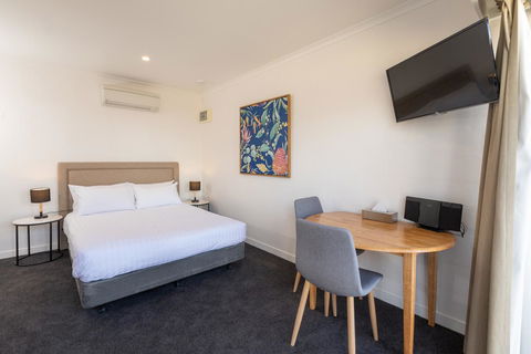 Bay 10 - Suites And Apartments - Tourism Hervey Bay 8