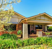 Ambrosia Holiday Home - Hervey Bay Accommodation
