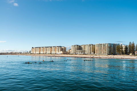 Luxury Beachside Accomodation - Tourism Hervey Bay 9