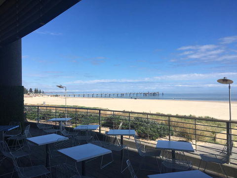 Luxury Beachside Accomodation - Tourism Hervey Bay 26