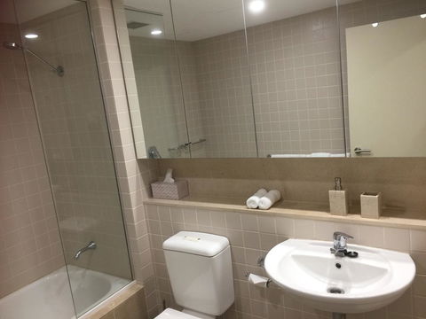 Luxury Beachside Accomodation - Tourism Hervey Bay 7