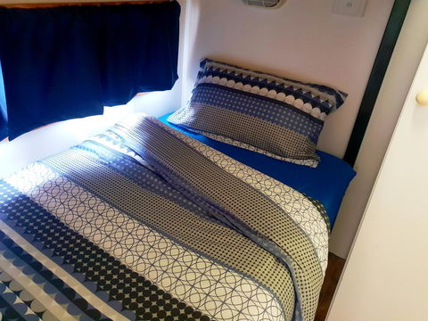 Rocks Retreat Cabin - Dolphin - Hervey Bay Accommodation 8